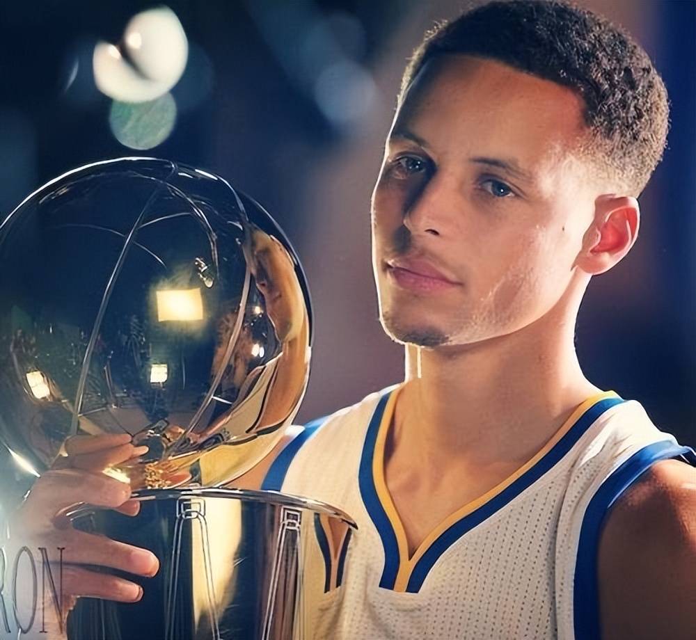 这支足球巨 这支足球巨