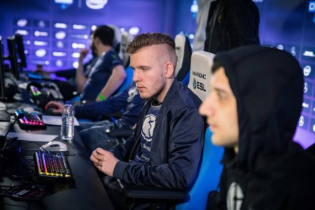 就是强度差 就是强度差